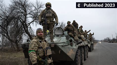 Ukraine launches military jobs website .